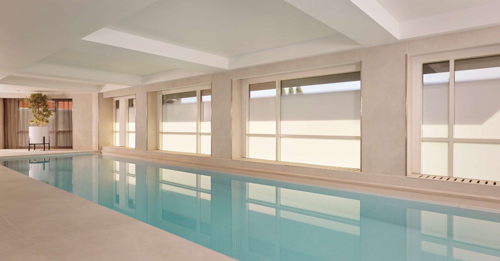 Indoor swimming pool